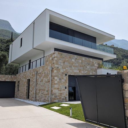 Olivo Luxury Apartments Malcesine Exterior photo