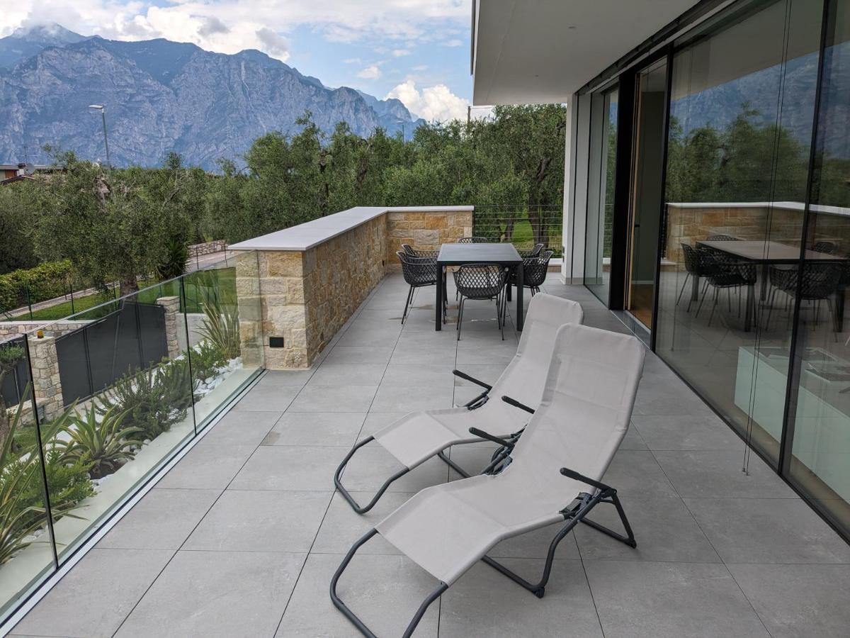 Olivo Luxury Apartments Malcesine Exterior photo