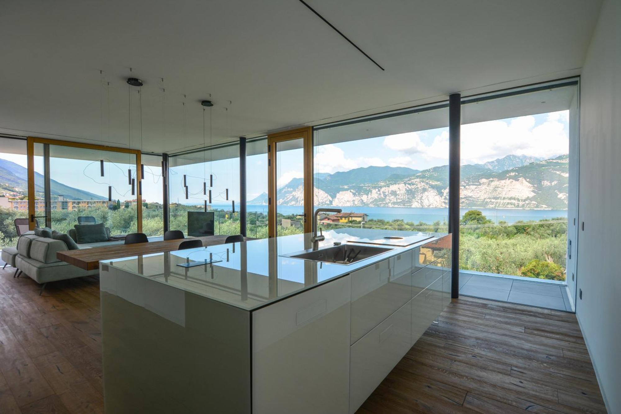 Olivo Luxury Apartments Malcesine Exterior photo
